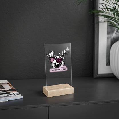 Quirky Quotes on Wooden Stand: "rose tinted glasses ON"