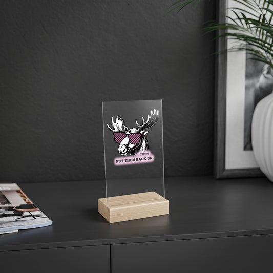 Quirky Quotes on Wooden Stand: "rose tinted glasses ON"