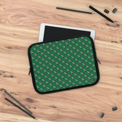 Laptop Sleeve with moose design (7-17")